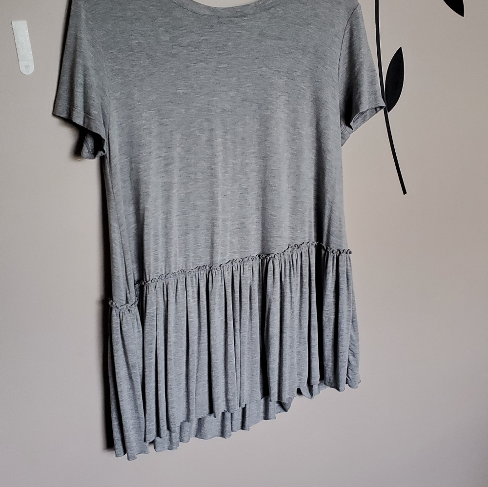 Agnes and dora Relaxed ruffle tee